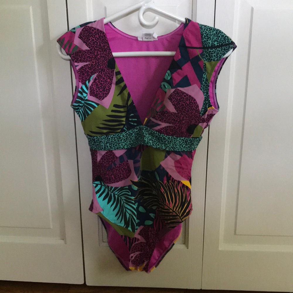 Bleu by Rod Beattie Jungle Fever Cap-sleeve One-piece swimsuit - size 6